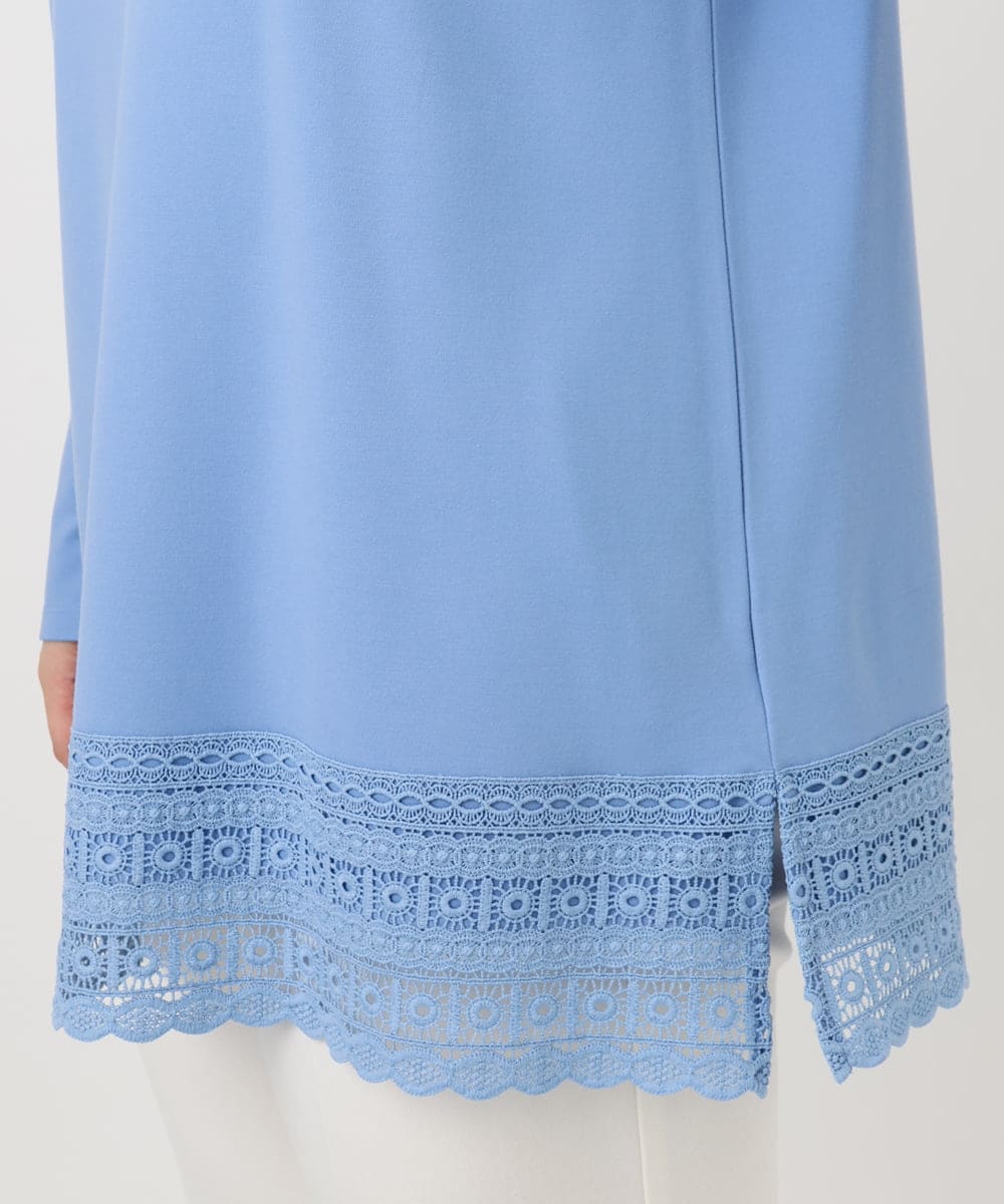 OLKLA29069 eur3(エウルキューブ) 【WEB先行販売】【大きいサイズ/a.v.v×eur3】ポンチ裾レーストップス ブルー(55)