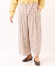 OLLDM03080 eur3(エウルキューブ) 【大きいサイズ】ストンと落ちるサテンワイドパンツ ベージュ