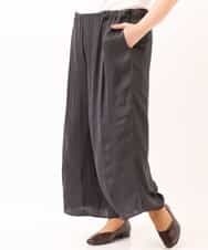 OLLDM03080 eur3(エウルキューブ) 【大きいサイズ】ストンと落ちるサテンワイドパンツ ダークグレー