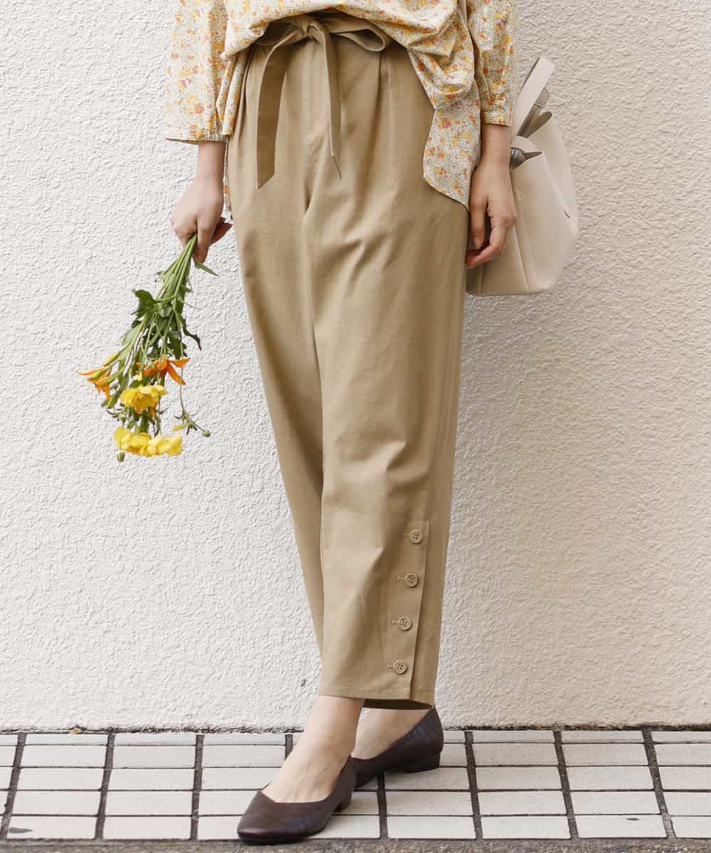 OLLEM11090 eur3(エウルキューブ) 【大きいサイズ】サイドボタン麻混テーパードパンツ ベージュ