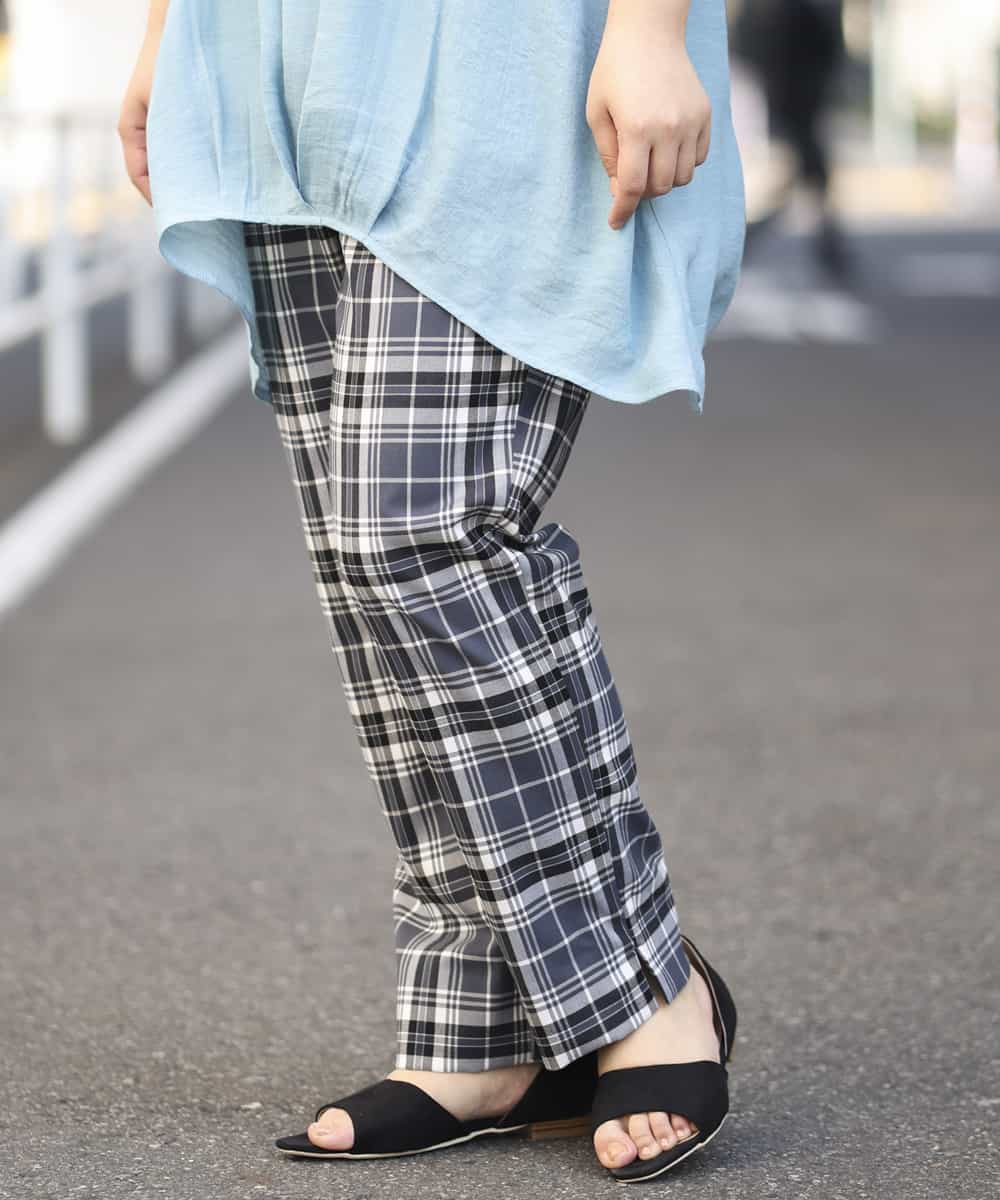 OLLEM15090 eur3(エウルキューブ) 【大きいサイズ】ゆるストレートチェック柄パンツ ダークグレー