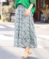 OLLFS19110 eur3(エウルキューブ) 【大きいサイズ】リーフプリントワイドパンツ ライトグリーン(30)