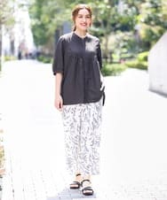 OLLGA40099 eur3(エウルキューブ) 【WEB先行販売】【大きいサイズ/a.v.v×eur3】リーフプリントパンツ アイボリー(80)