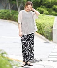 OLLGA40099 eur3(エウルキューブ) 【WEB先行販売】【大きいサイズ/a.v.v×eur3】リーフプリントパンツ ブラック(94)
