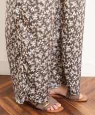 OLLGM24090 eur3(エウルキューブ) 【大きいサイズ】サテン小花プリントワイドパンツ グレー(92)