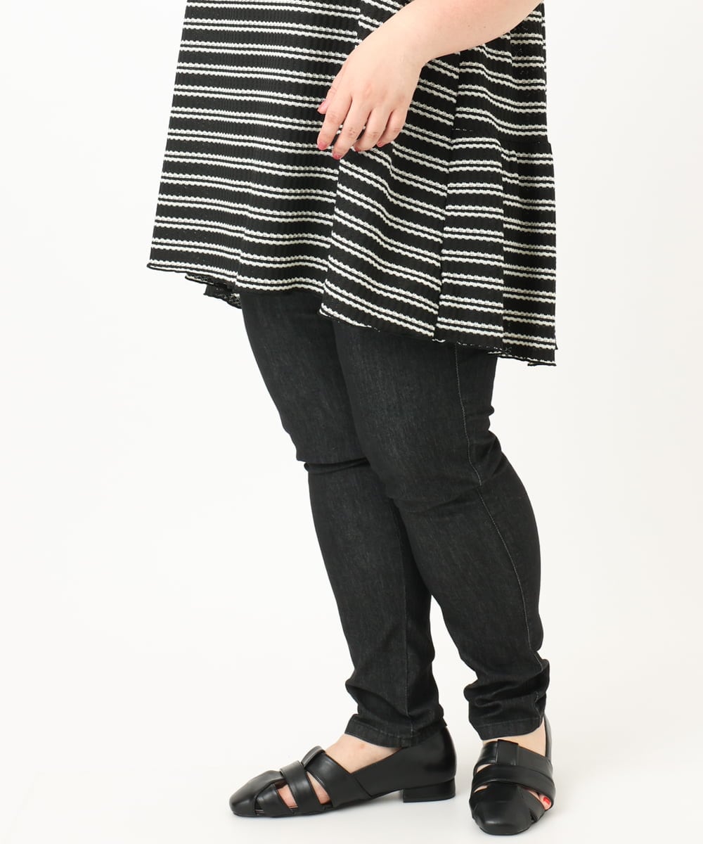 OLLIA45089 eur3(エウルキューブ) 【大きいサイズ/接触冷感】スリムストレッチデニムパンツ ブラック(94)