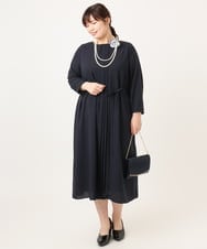 OZ2CD01054 eur3(エウルキューブ) コサージュ付き2連パールライクネックレス グレー