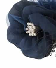 OZ2CD01054 eur3(エウルキューブ) コサージュ付き2連パールライクネックレス ネイビー