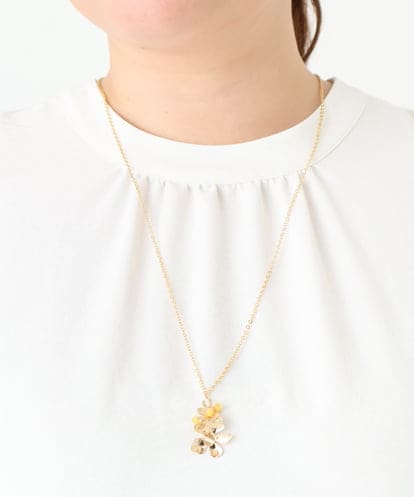 OZ2GV18039 eur3 フラワーモチーフロングネックレス