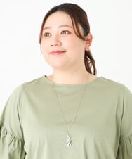 OZ2GV18039 eur3(エウルキューブ) フラワーモチーフロングネックレス シルバー(96)