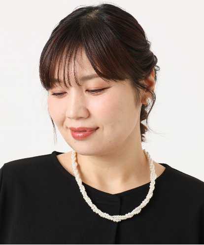 OZ2KA31049 eur3 ツイストパールネックレス