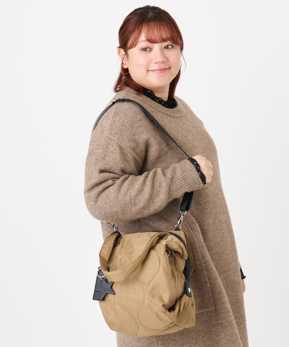 OZ5AD26079 eur3(エウルキューブ) 【マルチWAY】キルティングフラットバッグ ベージュ