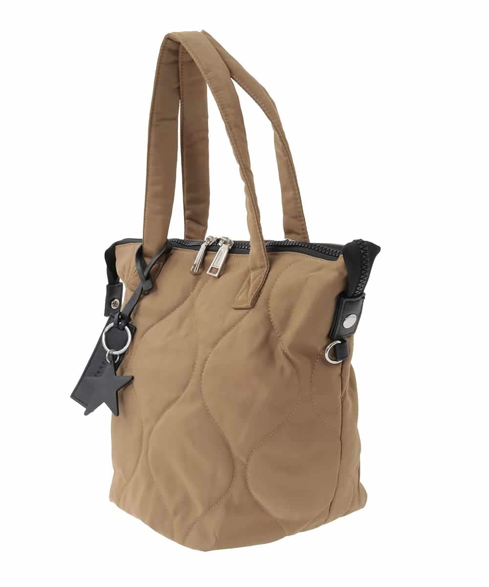 OZ5AD26079 eur3(エウルキューブ) 【マルチWAY】キルティングフラットバッグ ベージュ