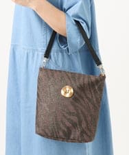 OZ5DD02079 eur3(エウルキューブ) ゼブラ箔デザイントートバッグ ブラウン