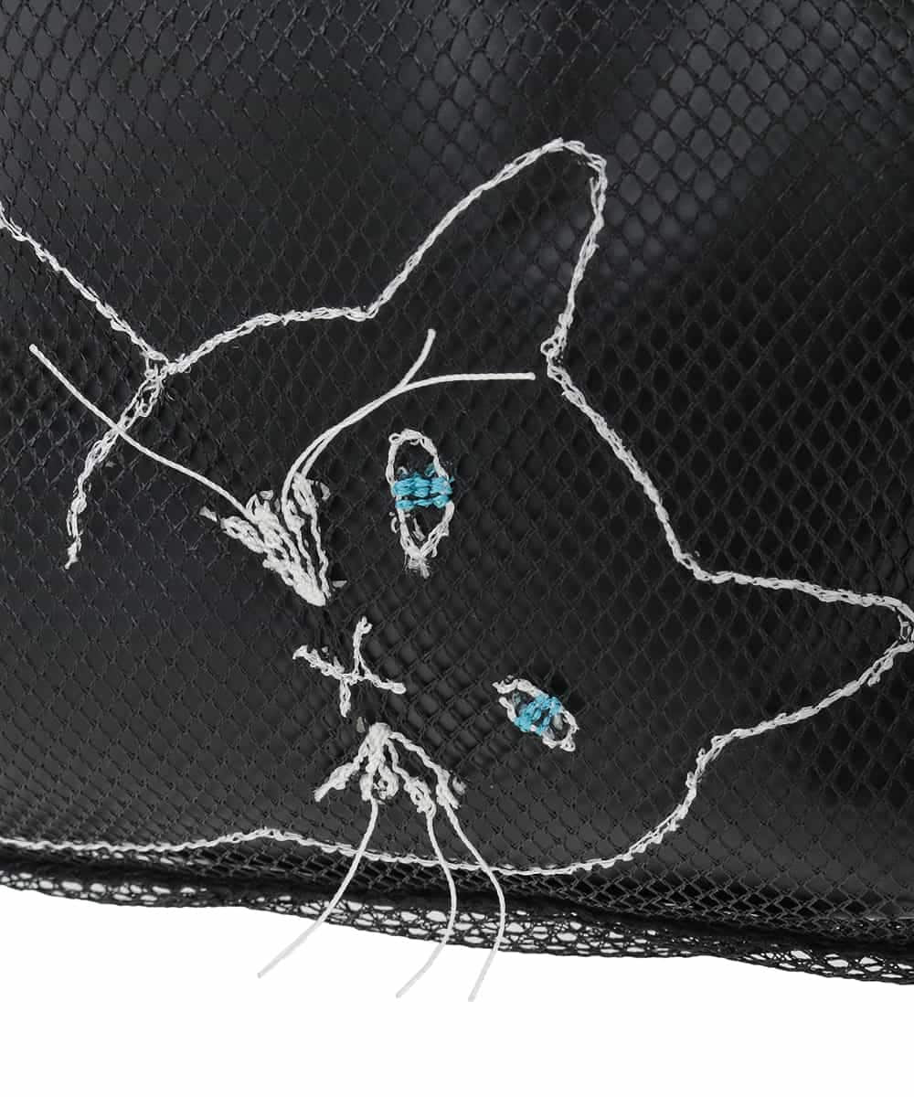 OZ5DD03064 eur3(エウルキューブ) キャット刺繍メッシュトートバッグ ブラック
