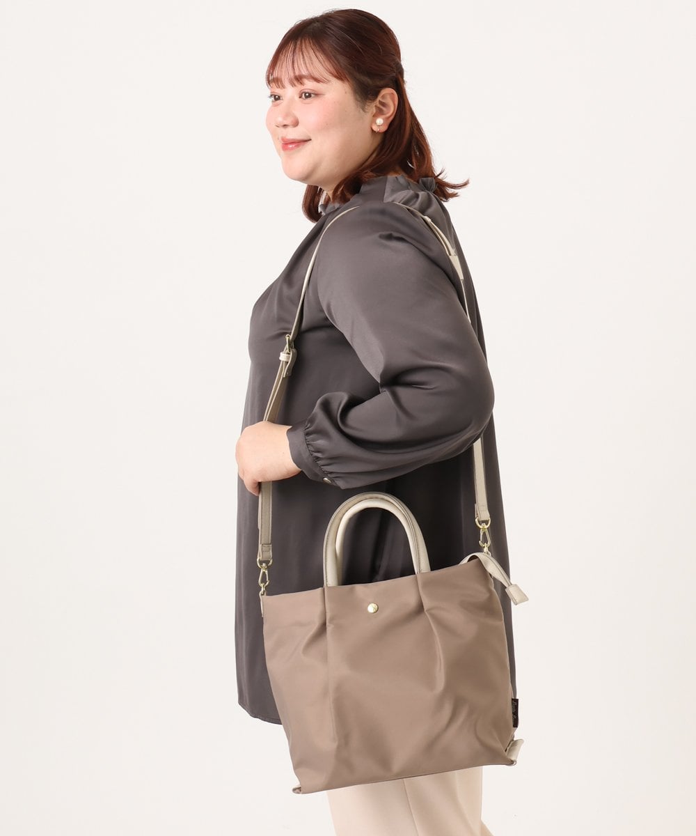 OZ5DD51049 eur3(エウルキューブ) 【撥水】肩楽ナイロン2WAYバッグ ベージュ