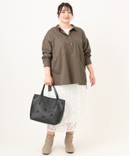 OZ5EA04064 eur3(エウルキューブ) 星柄刺繍トートバッグ ブラック(94)