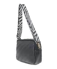 OZ5KA21089 eur3(エウルキューブ) ステッチスクエアショルダーバッグ ブラック(94)