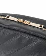 OZ5KA21089 eur3(エウルキューブ) ステッチスクエアショルダーバッグ ブラック(94)