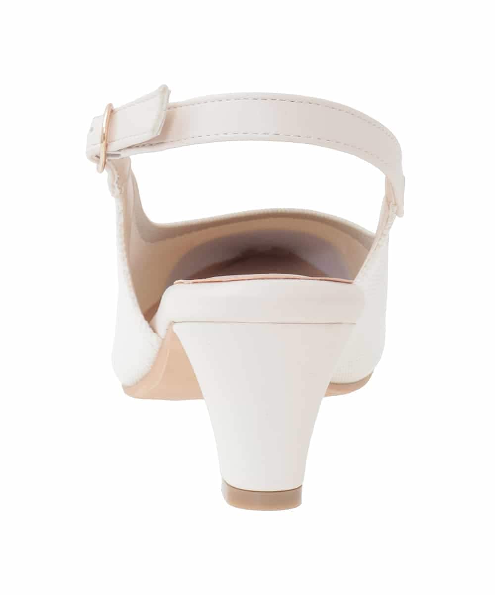 OZ6DD02079 eur3(エウルキューブ) 【la farfaコラボ／高機能スポンジ】バイカラーデザインパンプス アイボリー