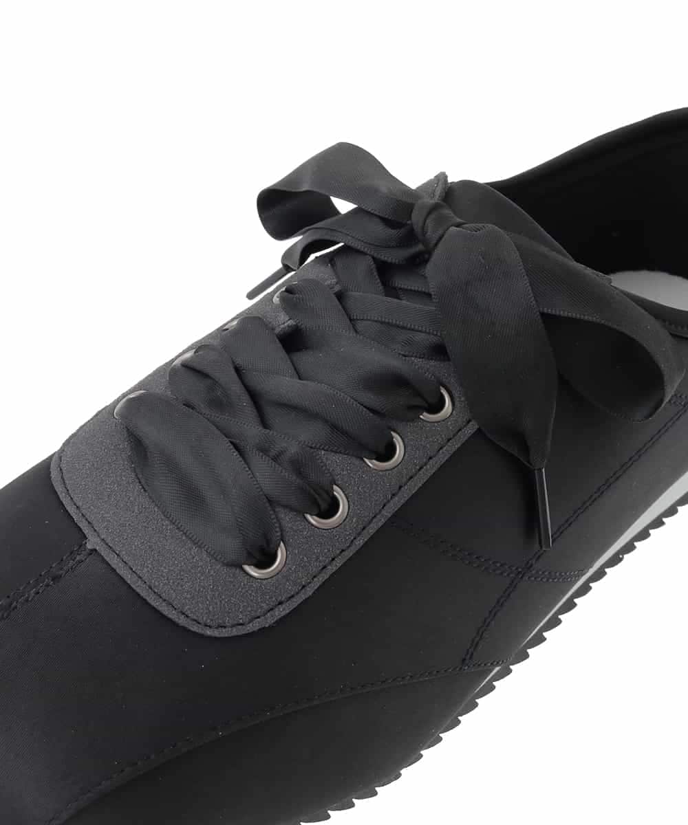 OZ6DD03079 eur3(エウルキューブ) 【【la farfaコラボ／高機能スポンジ】レースアップリボンデザインスニーカー ブラック