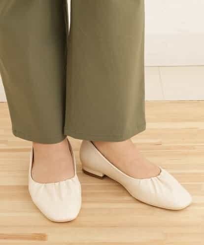 OZ6DP01065 eur3 【幅広さんOK！ワイズ4E】ギャザーパンプス