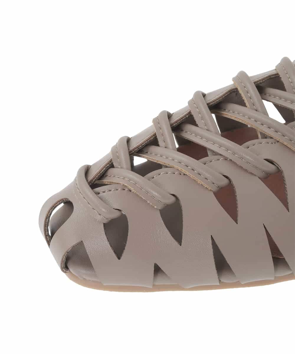 OZ6GD05089 eur3(エウルキューブ) カットワークレースアップパンプス モカ