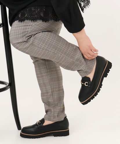 OZ6JD06089 eur3 【幅広さんOK！ワイズ4E】トラックソールローファー