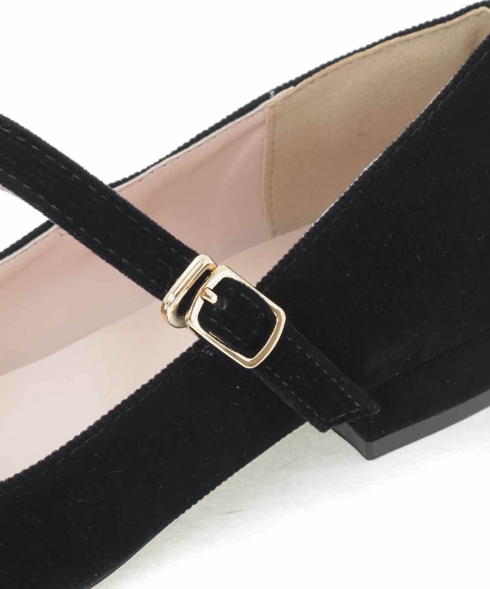 OZ6JD10059 eur3(エウルキューブ) ストラップパンプス ブラック