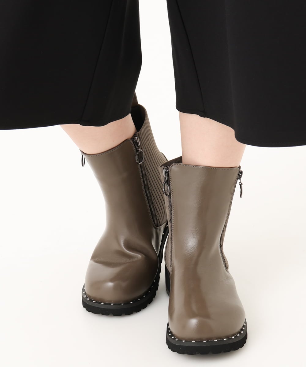 OZ6LA11089 eur3(エウルキューブ) 【la farfaコラボ】リブジョイントスタッズブーツ モカ(84)