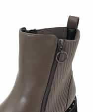 OZ6LA11089 eur3(エウルキューブ) 【la farfaコラボ】リブジョイントスタッズブーツ モカ(84)
