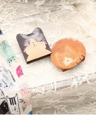 OZYDD01019 eur3(エウルキューブ) 猫スクエアコインケース ブラック