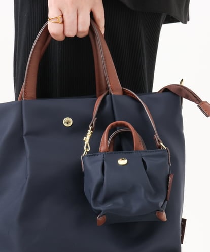 OZYJA50024 eur3 バッグチャーム