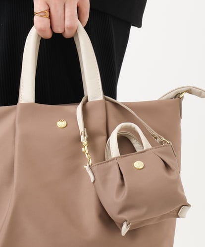 OZYJA50024 eur3 バッグチャーム