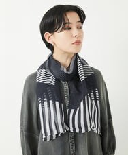 PF3GA37150 GEORGES RECH(小さいサイズ)(メゾン ドゥ サンク) 幾何プリント麻混ストール ネイビー