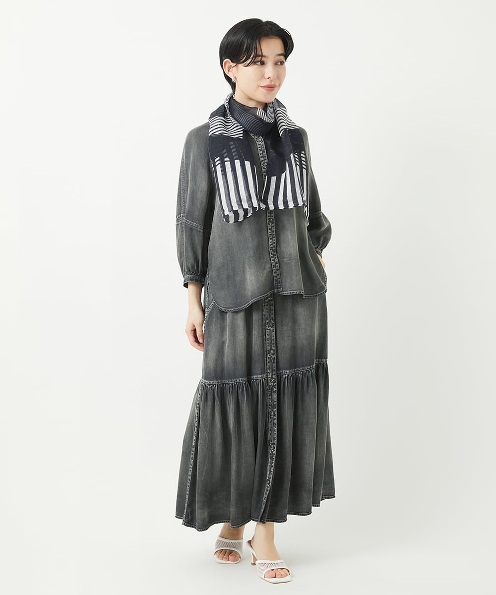 PF3GA37150 GEORGES RECH(小さいサイズ)(メゾン ドゥ サンク) 幾何プリント麻混ストール ネイビー
