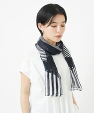 PF3GA37150 GEORGES RECH(小さいサイズ)(メゾン ドゥ サンク) 幾何プリント麻混ストール ネイビー