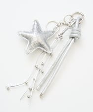 PG2EE12038 GEORGES RECH(ジョルジュ・レッシュ) フェイクレザーシルバースターチャーム シルバー