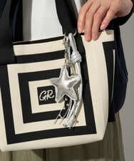 PG2EE12038 GEORGES RECH(ジョルジュ・レッシュ) フェイクレザーシルバースターチャーム シルバー