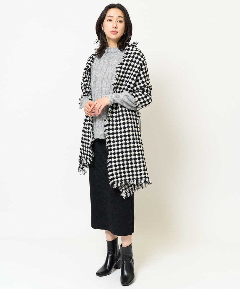 PG3AB54130 GEORGES RECH(ジョルジュ・レッシュ) 格子柄フリンジウールストール ブラック系