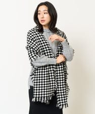 PG3AB54130 GEORGES RECH(ジョルジュ・レッシュ) 格子柄フリンジウールストール ブラック系