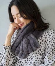 PG3AD11080 GEORGES RECH(ジョルジュ・レッシュ) ストライプフェイクファーティペット ダークグレー