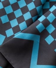 PG3AV08058 GEORGES RECH(ジョルジュ・レッシュ) 幾何学プリントスカーフ ブルー