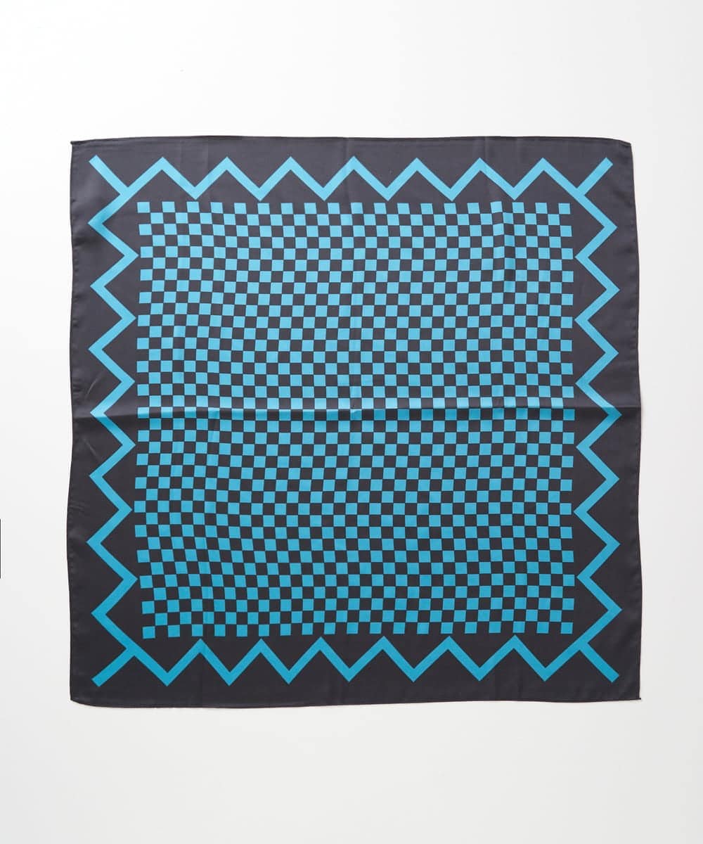 PG3AV08058 GEORGES RECH(ジョルジュ・レッシュ) 幾何学プリントスカーフ ブルー