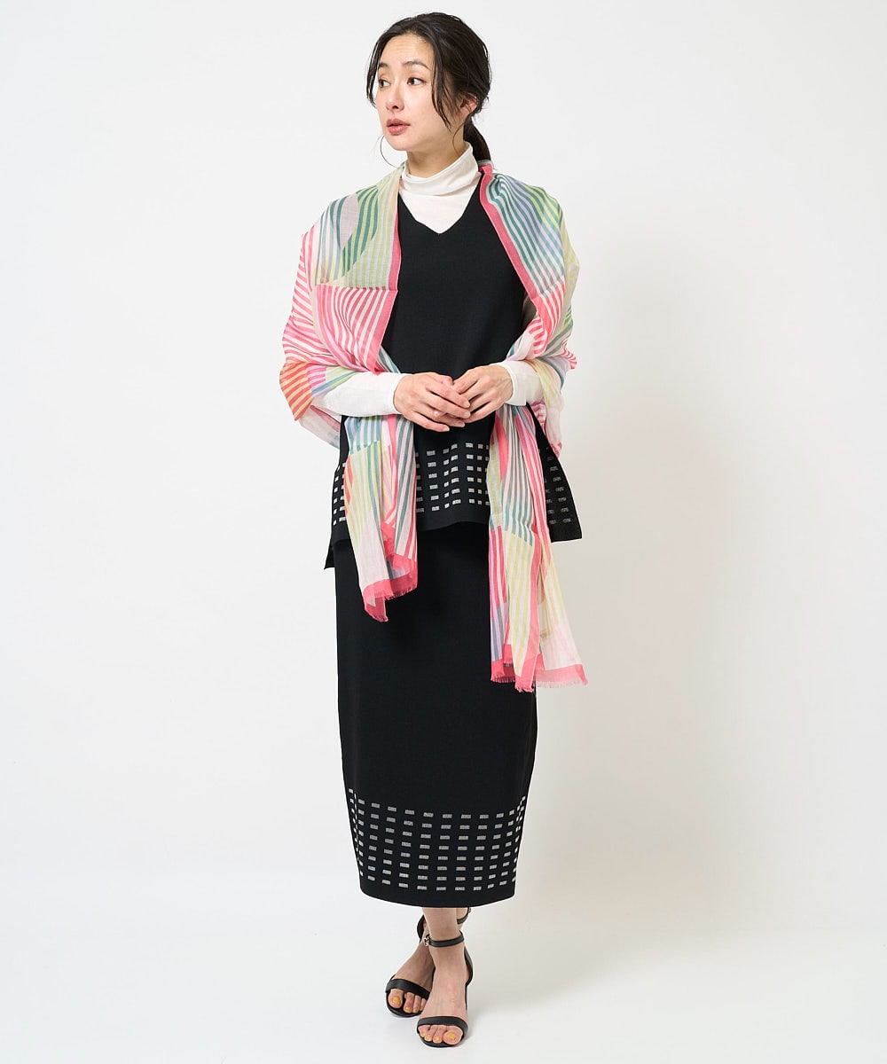 PG3EB20190 GEORGES RECH(ジョルジュ・レッシュ) 幾何ストライプシルク混ストール ピンク