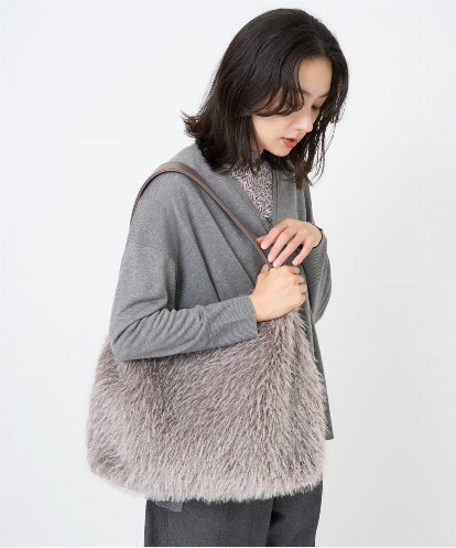 PG5AD03230 GEORGES RECH ファーショルダーバッグ