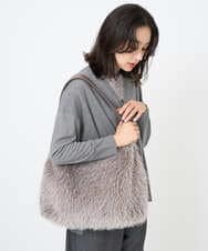 PG5AD03230 GEORGES RECH(ジョルジュ・レッシュ) ファーショルダーバッグ ベージュ