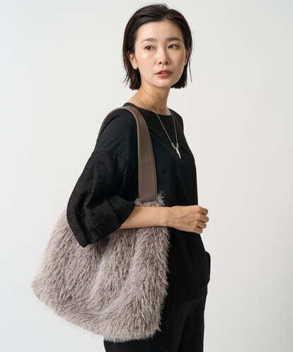 PG5AD03230 GEORGES RECH ファーショルダーバッグ