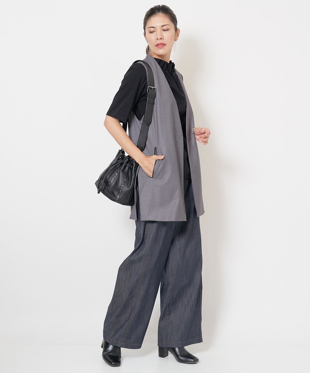 PG5AV10290 GEORGES RECH(ジョルジュ・レッシュ) レザースタッズ巾着ショルダーバッグ ゴールド