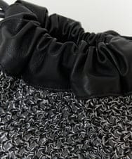 PG5EB23130 GEORGES RECH(ジョルジュ・レッシュ) メタリック巾着バッグ ブラック